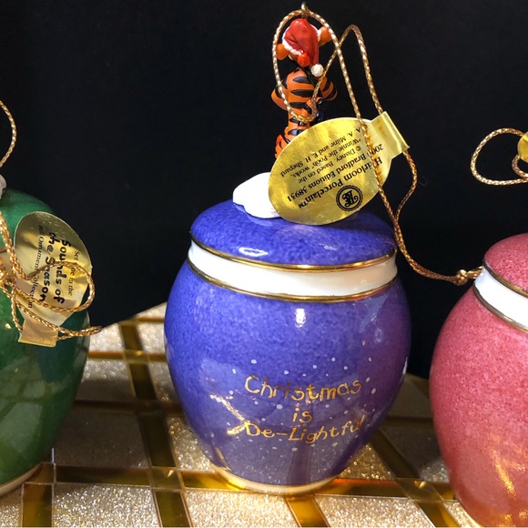 Bradford Editions Disney Winnie The Pooh, "Sounds Of The Season" Bell Ornaments - Picture 15 of 16